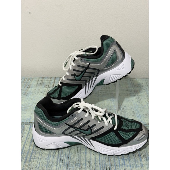 Nike Other - Size 9.5 - Nike Air Pegasus 2K5 Metallic Silver Bicoastal New Without Box.